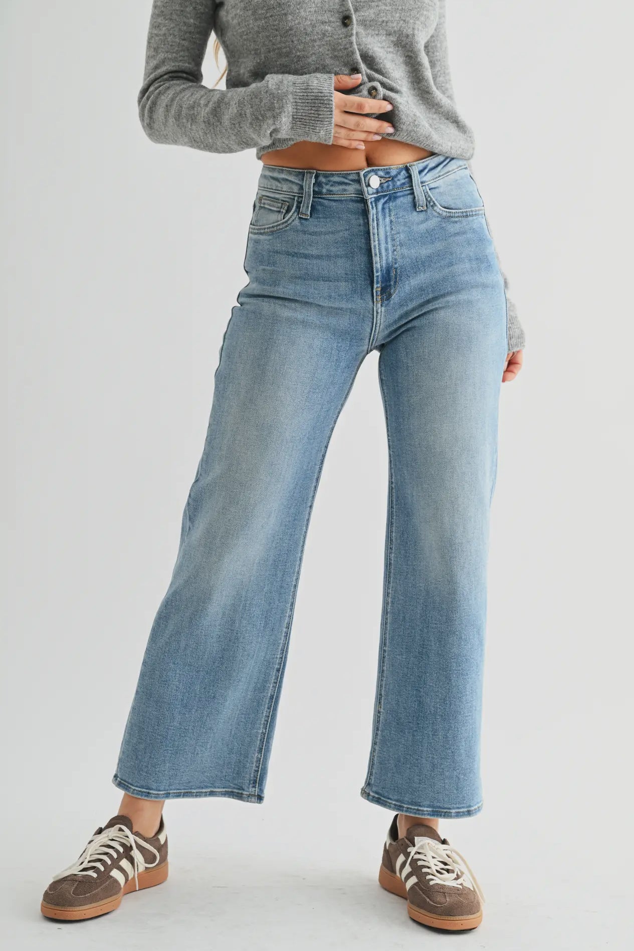 JBD Classic Wide Leg Ankle Jeans