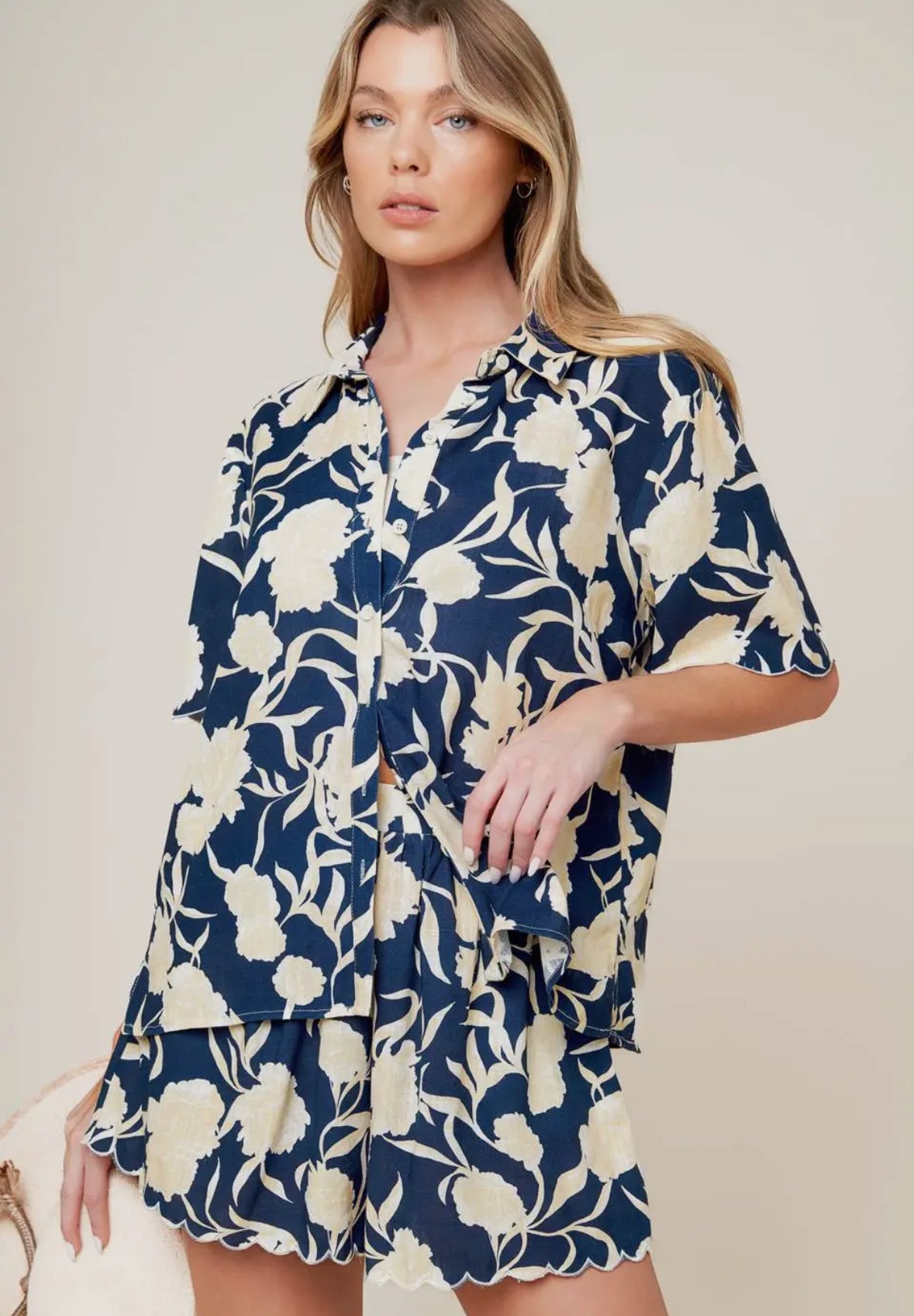 Navy Floral Scalloped Edge Set